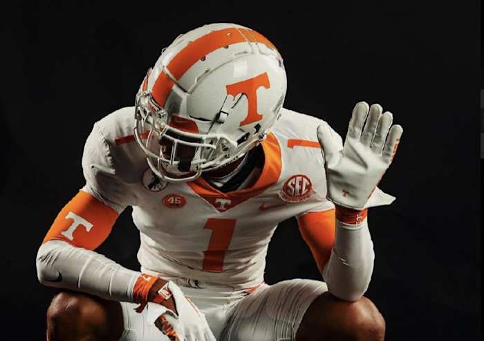 2025 3-star WR Braswell Thomas during an unofficial visit to Tennessee. (Photo courtesy of Braswell Thomas)